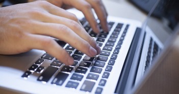 How To Write The Perfect Pitch Email