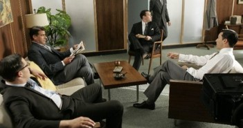 Here’s Why Men Are Disappearing from the Workplace meet-men-at-your-workplace