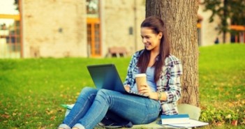 This Is Why College Websites Are So Important College-students-websites-380x213