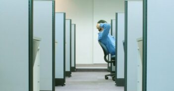 How To Use The Job You Hate As A Stepping Stone In Your Career