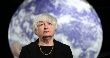 Yellen says Fed, Biden administration will take steps to control inflation