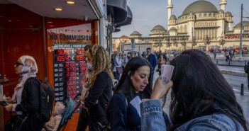 Can tourism ease the inflation pressure in Turkey