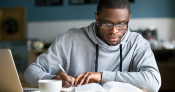 5 Best Personal Finance Tips for College Students (2)