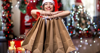 Ten expert tips on how to save money on Christmas shopping