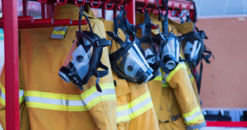 Firefighters,In,Yellow,Fire-proof,Uniform