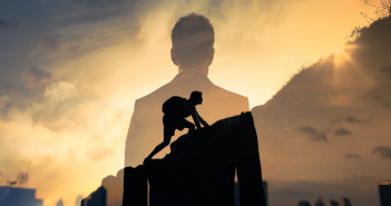 People,Never,Giving,Up,,Strength,And,Power.,Man,Feeling,Determined