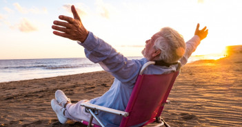 One,Mature,And,Old,Man,Enjoying,The,Summer,Vacations,Alone