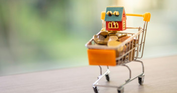 Mini,House,Wooden,,Concept,Stay,At,Home,property,sell,,Buy,tax