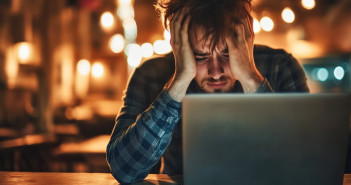How to avoid scams while job-hunting online, according to career experts