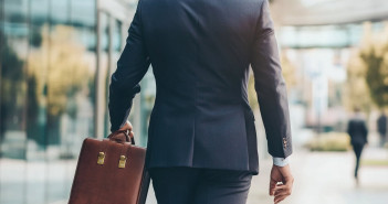 7 Essential Tips For Success When Starting a New Job or Career Phase