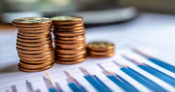 5 essential habits for achieving financial success 5 essential habits for achieving financial success