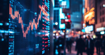 US stocks tumble as consumer gloom raises stagflation fears