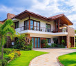 Americans believe real estate, gold are the best long-term investments. They’re wrong, advisors say