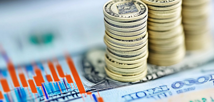 US inflation to edge up as Powell shifts on job market