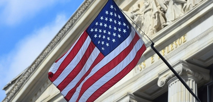 US: Core inflation holds steady at 2.9% as consumer spending increase in August