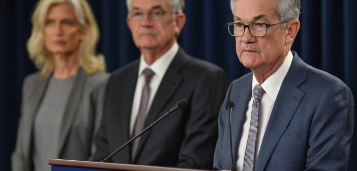 Federal Reserve officials remain cautious on future rate cuts