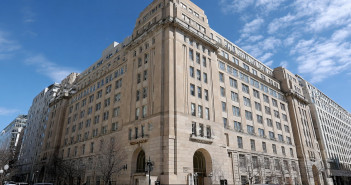 White House says key economic reports may not be released