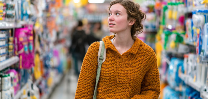 Wealthy Americans flock to dollar stores as inflation bites