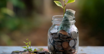 6 money habits that erode generational wealth and how smart planning secures your family’s future